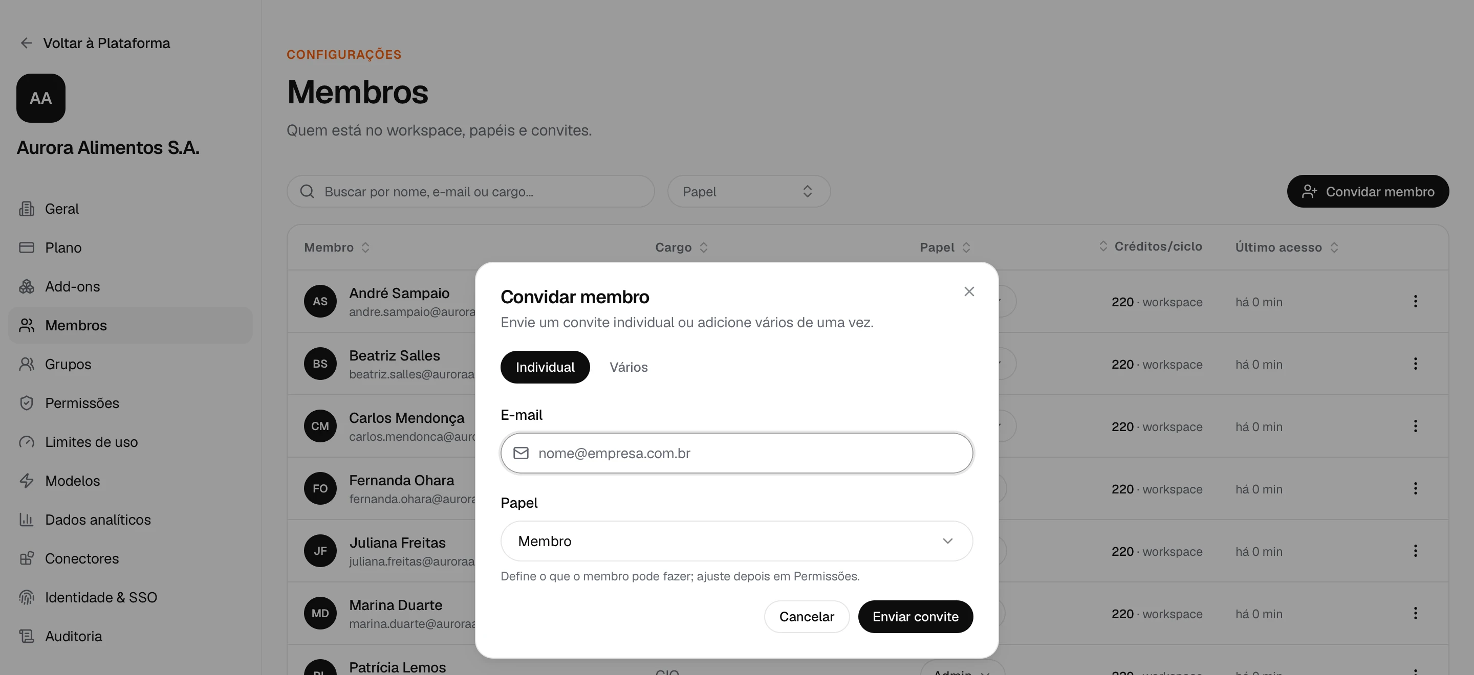 Convidar membro: e-mail, papel e envio individual ou em lote